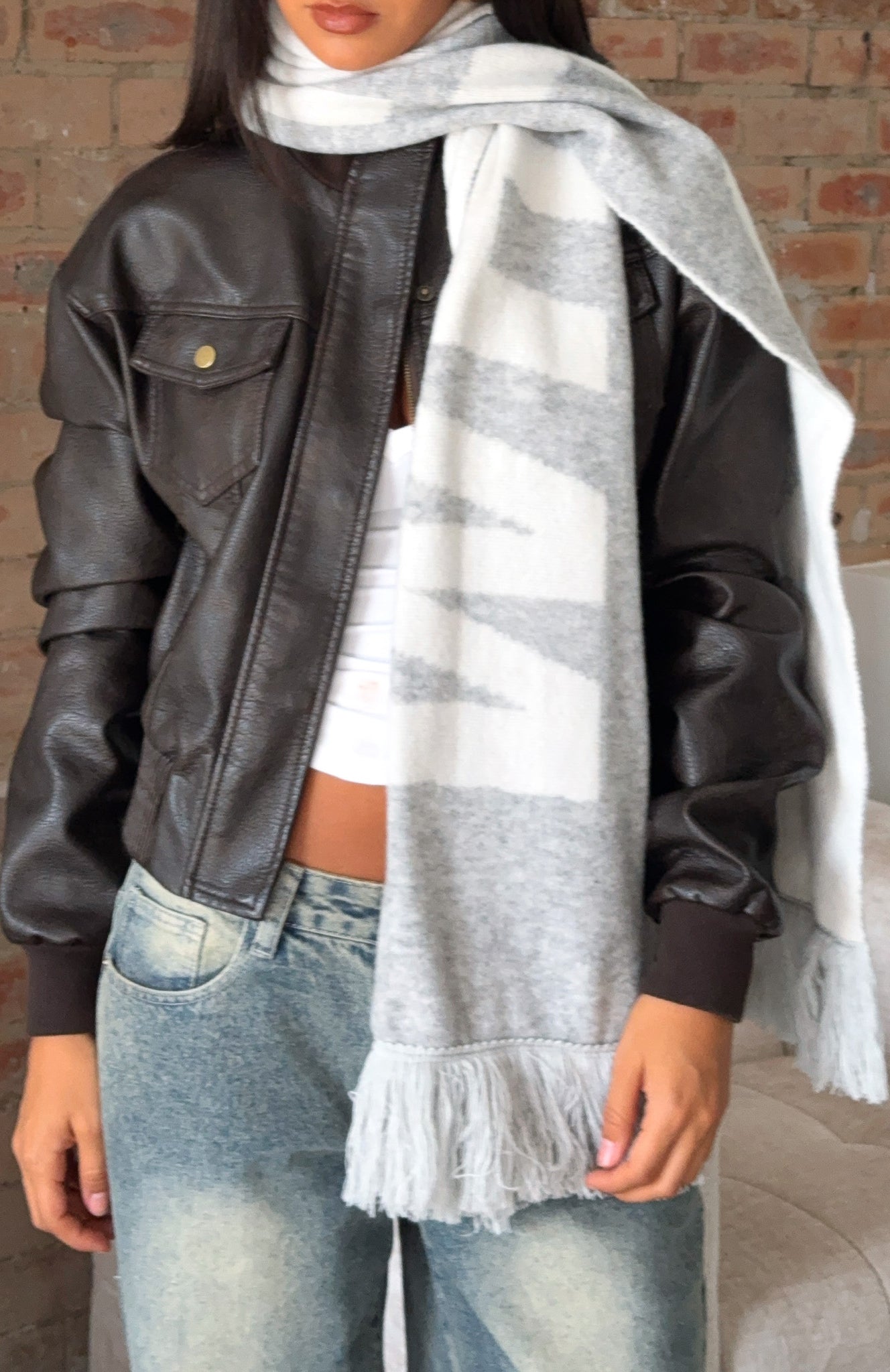 Falsetto Scarf Grey